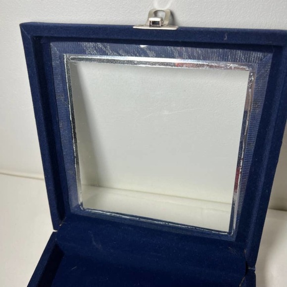 BLUE gift box jewelry display box - Picture 9 of 12